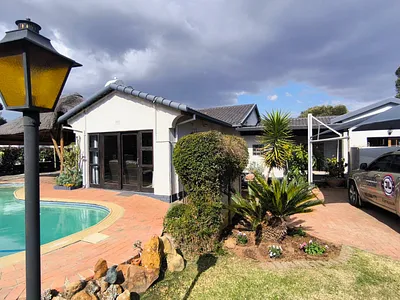 3 Bedroom House For Sale in Alberton - v2n8.webp