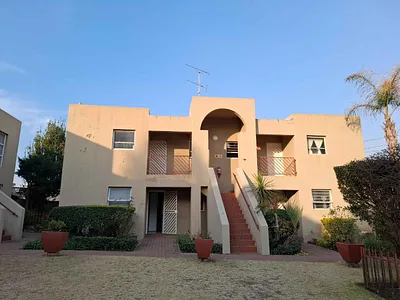 1 Bedroom Townhouse For Sale in Alberton - img