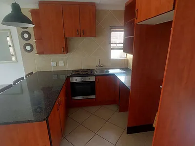 1 Bedroom Apartment For Sale in Johannesburg - img