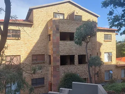 2 Bedroom Apartment For Sale in Johannesburg - 4Rnp.webp