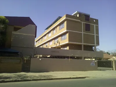 1 Bedroom Apartment For Sale in Potchefstroom - Z4Iq.webp