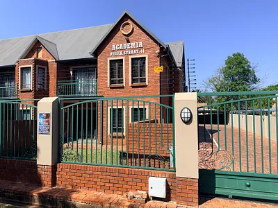 2 Bedroom Apartment For Sale in Potchefstroom - 1dID.webp