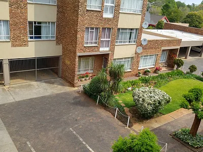 2 Bedroom Apartment To Rent in Potchefstroom - img