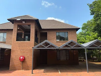 0.5 Bedroom Apartment To Rent in Potchefstroom - zeW9.webp