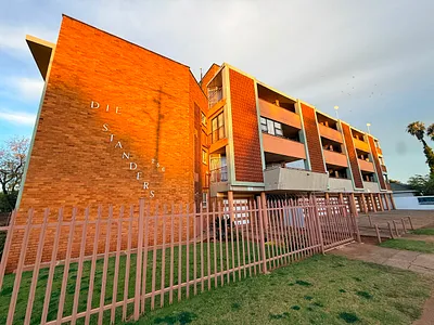 1 Bedroom Apartment For Sale in Potchefstroom - XGfl.webp