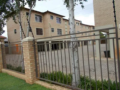 2 Bedroom Apartment To Rent in Potchefstroom - VSbc.webp