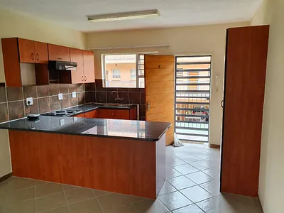 2 Bedroom Apartment For Sale in Pretoria - 5Z9n.webp
