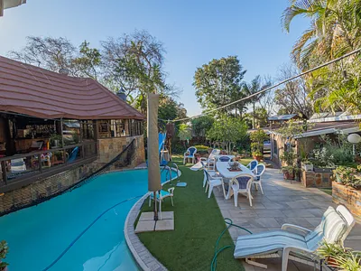 7 Bedroom House For Sale in Pretoria - veZL.webp