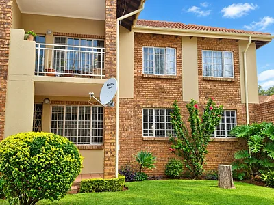 3 Bedroom Townhouse For Sale in Pretoria - 9Ls0.webp