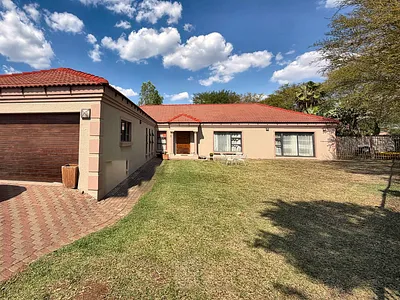 3 Bedroom House To Rent in Pretoria - img
