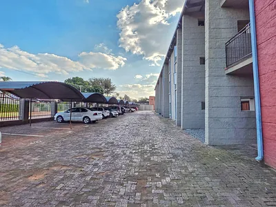 1 Bedroom Apartment For Sale in Pretoria - eIOJ.webp