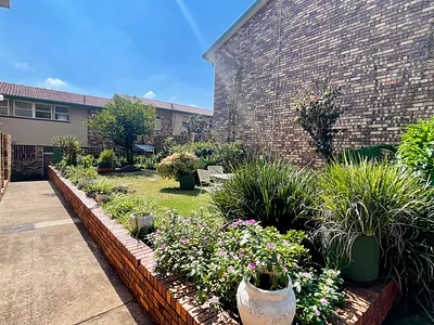 3 Bedroom Townhouse For Sale in Pretoria - X4Za.webp