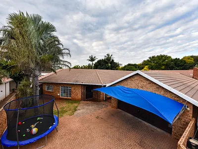 4 Bedroom House For Sale in Pretoria - SSqC.webp