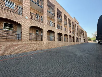 1 Bedroom Apartment To Rent in Pretoria - L5sx.webp