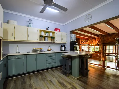 6 Bedroom House For Sale in Pretoria - 5vHF.webp