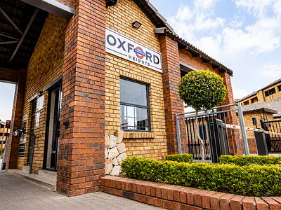2 Bedroom Apartment For Sale in Pretoria - vQ5O.webp