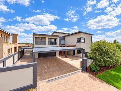 6 Bedroom House For Sale in Pretoria - img