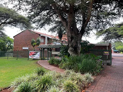 3 Bedroom Apartment To Rent in Pretoria - TEss.webp
