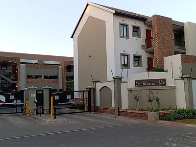 2 Bedroom Apartment To Rent in Pretoria - Wu5x.webp