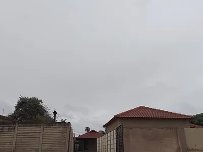 1 Bedroom House To Rent in Pretoria - kybA.webp