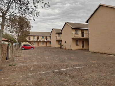 0.5 Bedroom Apartment To Rent in Pretoria - 3Lqm.webp