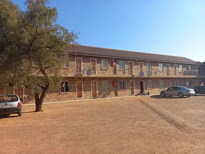 0.5 Bedroom Apartment To Rent in Pretoria - HlJD.webp