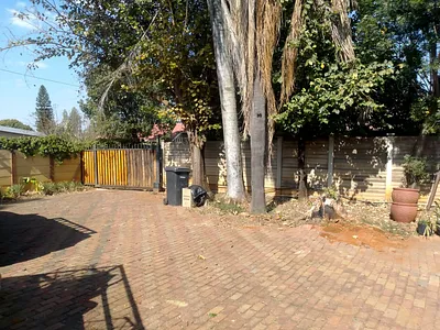 3 Bedroom House To Rent in Pretoria - mjoJ.webp