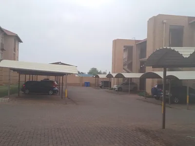 0.5 Bedroom Apartment To Rent in Annlin-Wes, Pretoria - uMdy.webp