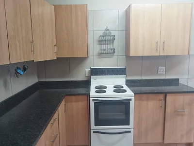 3 Bedroom Apartment To Rent in Pretoria - 1F0a.webp