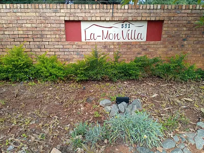 1 Bedroom Apartment To Rent in Pretoria - LxmC.webp