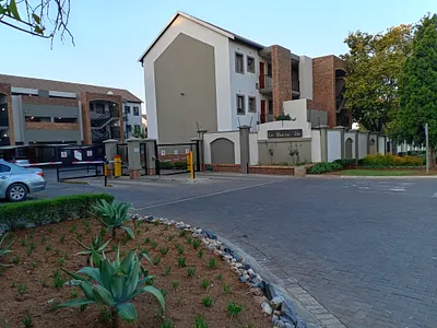 2 Bedroom Apartment To Rent in Pretoria - o5Ra.webp