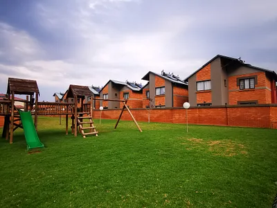 2 Bedroom Apartment To Rent in Pretoria - UR6E.webp