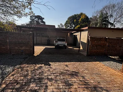 2 Bedroom House To Rent in Pretoria - NWjB.webp
