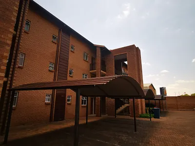 2 Bedroom Apartment To Rent in Pretoria - UECs.webp