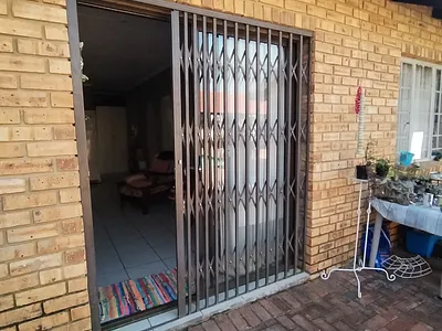 2 Bedroom Apartment To Rent in Pretoria - JDje.webp