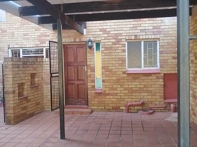 3 Bedroom Apartment To Rent in Pretoria - BZqU.webp