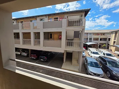 2 Bedroom Apartment For Sale in Pretoria - yFEu.webp
