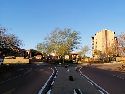 0.5 Bedroom Apartment To Rent in Pretoria - Vp8G.webp