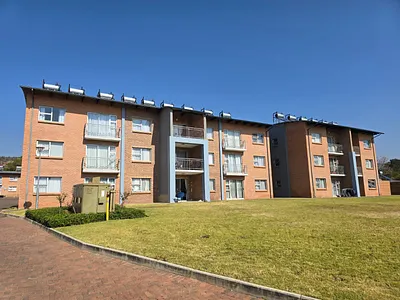 2 Bedroom Townhouse For Sale in Pretoria - rtjv.webp