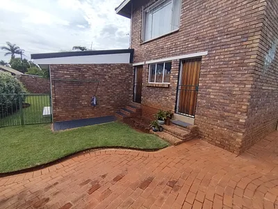 1 Bedroom Apartment To Rent in Pretoria - SkLD.webp