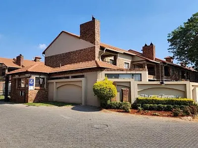 2 Bedroom Apartment To Rent in Pretoria - SKgM.webp