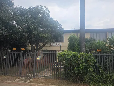 2 Bedroom Apartment To Rent in Pretoria - lFoS.webp