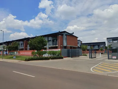 2 Bedroom Apartment To Rent in Pretoria - xGHp.webp