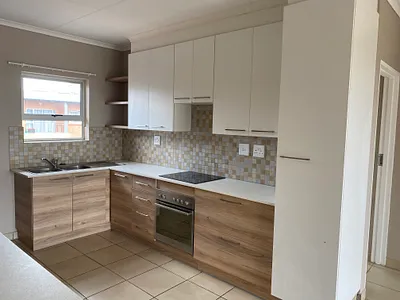 2 Bedroom Apartment To Rent in Pretoria - t2N7.webp
