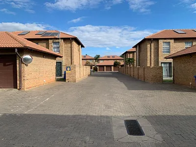 3 Bedroom Apartment To Rent in Pretoria - GNBN.webp