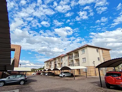 2 Bedroom Apartment To Rent in Pretoria - 1TgB.webp