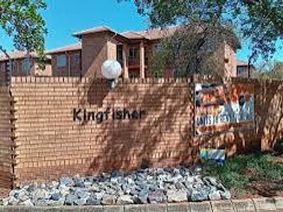 2 Bedroom Apartment To Rent in Annlin-Wes, Pretoria - vcnI.webp