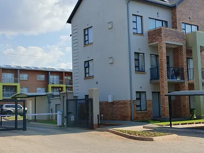 2 Bedroom Apartment To Rent in Pretoria - LzIs.webp
