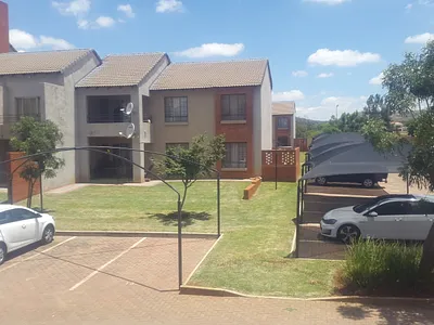 1 Bedroom Townhouse To Rent in Akasia - Pl0s.webp