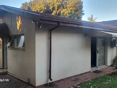 1 Bedroom Apartment To Rent in Pretoria - eyxu.webp